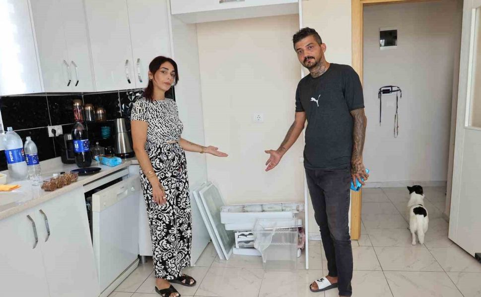 Buzdolabını servise gönderdi, başına gelmeyen kalmadı