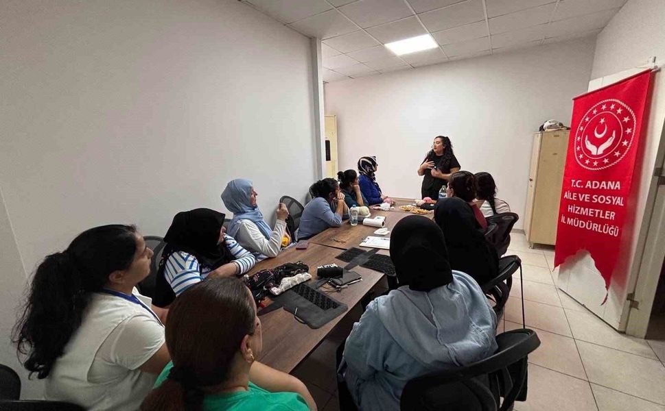 Adana'da 'Evlilik ve Aile Hayatı' eğitimi düzenlendi
