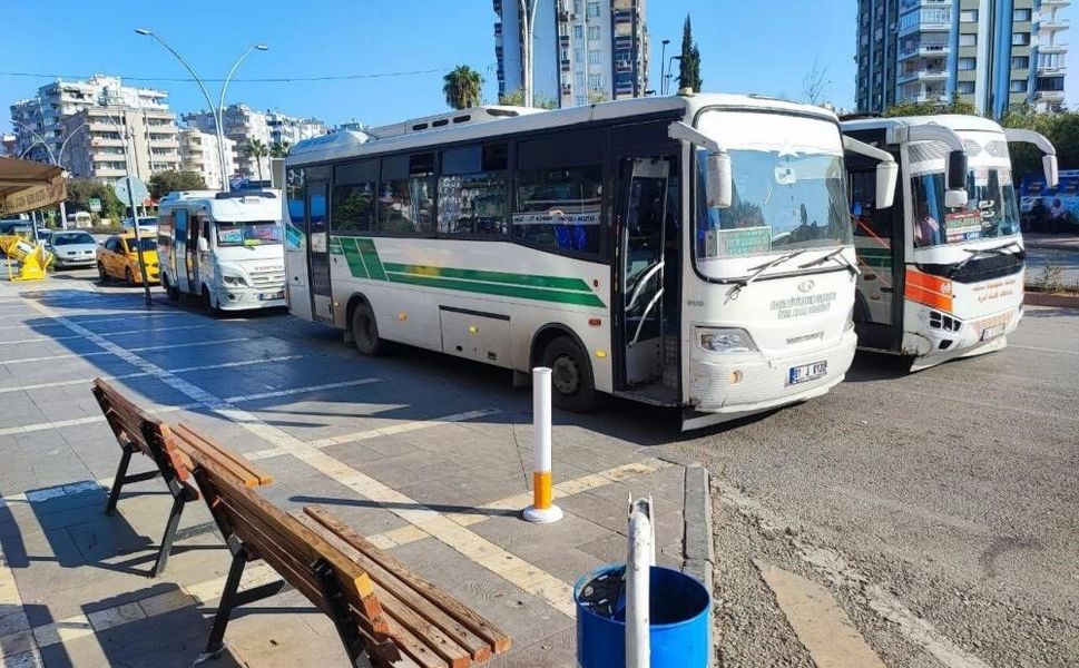 Adana'da toplu taşımaya zam