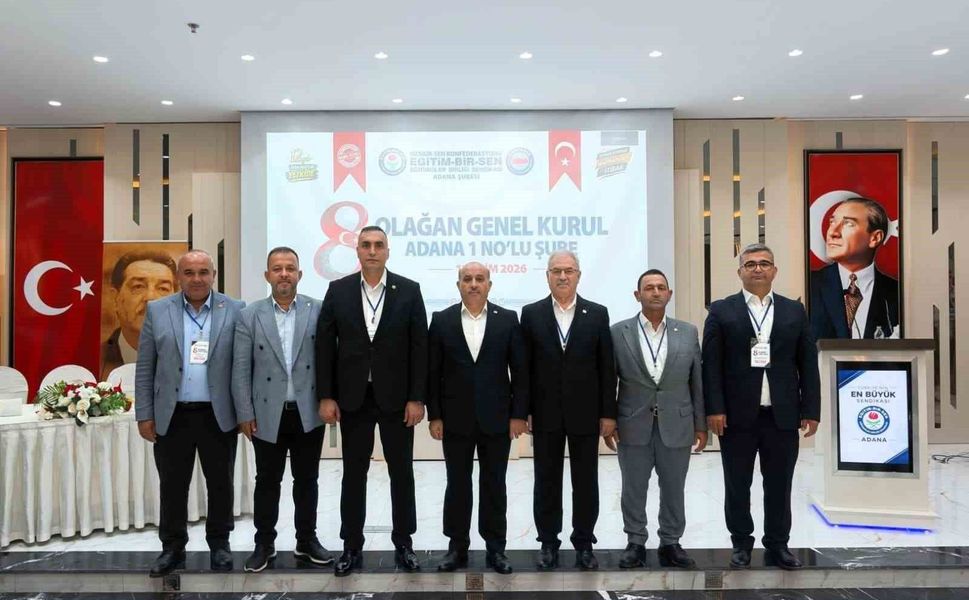 Eğitim-Bir-Sen Adana'da yeni yönetim mazbatasını aldı