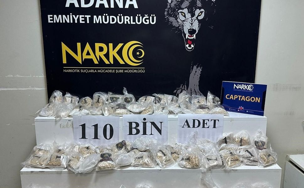 Otomobilden 110 bin uyuşturucu hap çıktı, kendisini 'maddelerden bilgim yok' diyerek savundu